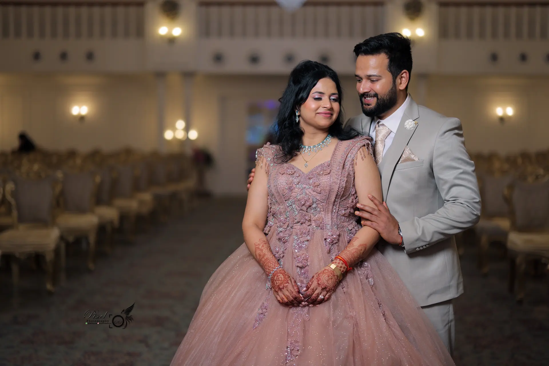 Reception portrait in couture